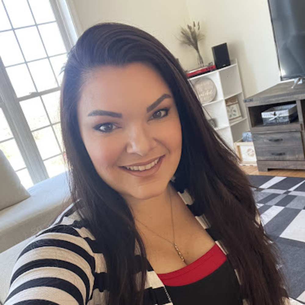 Meet your Posher, Courtney